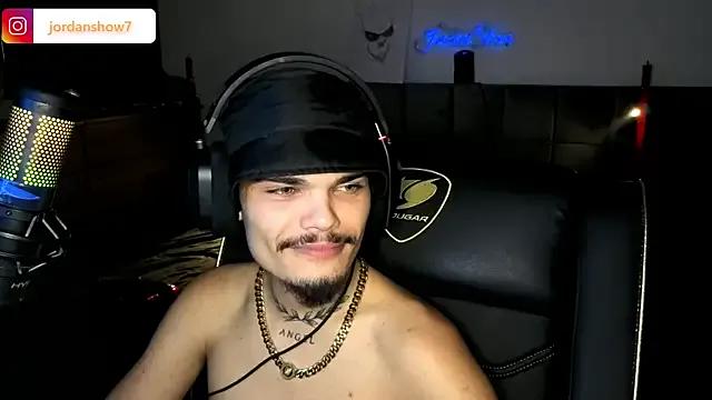 Freechat JordanShow on StripChat