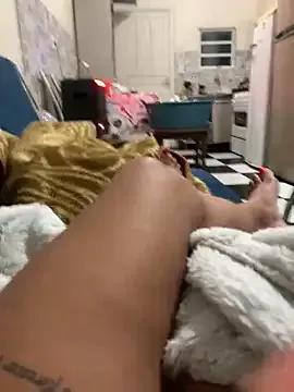 Freechat ju_muniz01 on StripChat