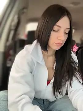 JulliaVegas on StripChat 