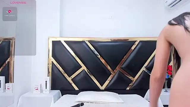 Private kaily_sweet1 on StripChat