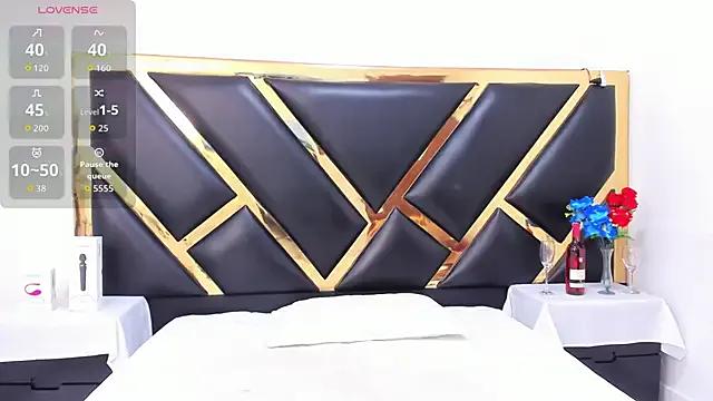 Private kaily_sweet1 on StripChat