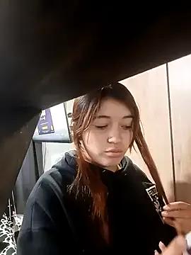 Karina_Leon on StripChat