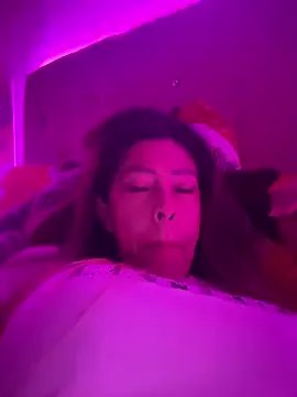 Freechat Karly_moon on StripChat