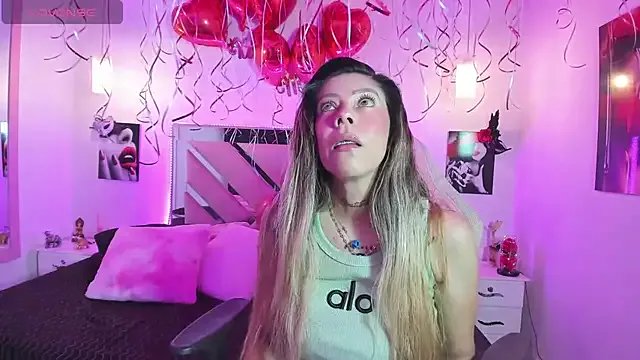 Freechat Karly_moon on StripChat