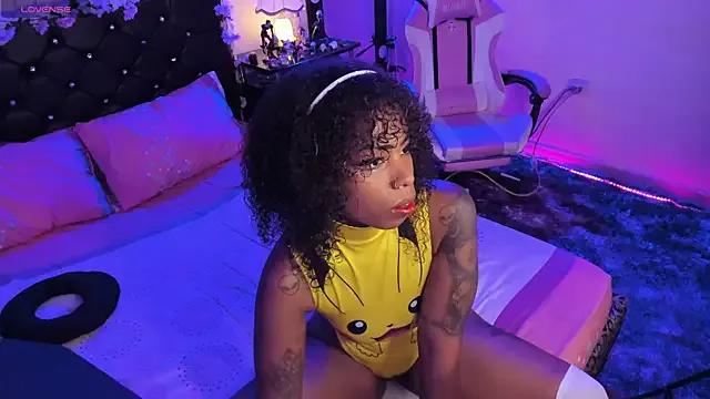 Freechat kary_bunny3 on StripChat