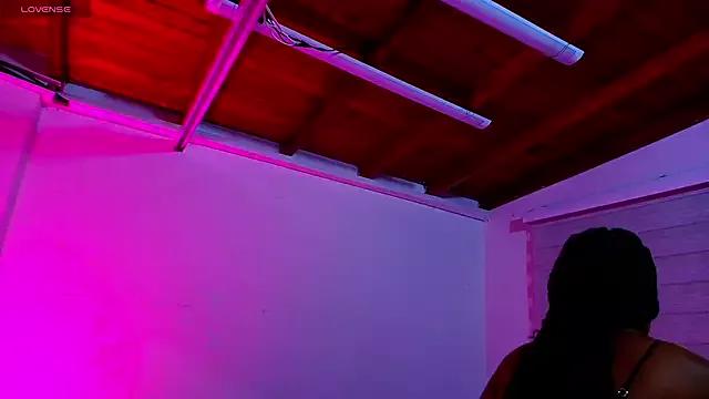 Freechat kata_hazel on StripChat