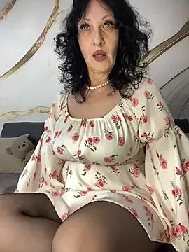 Freechat Katie-n on StripChat