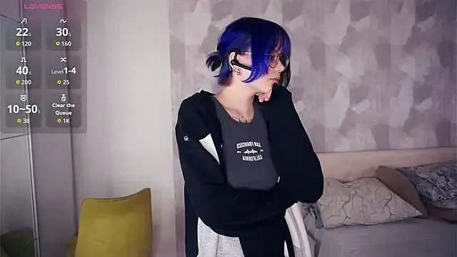 Freechat KellePourier on StripChat