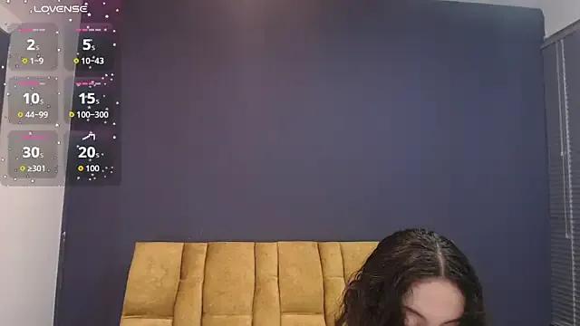 Freechat KendraaSimons on StripChat