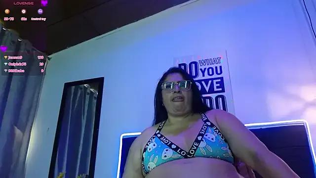 Keyla01_ — masturbate with me