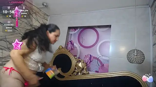 Freechat kimberly_candy on StripChat