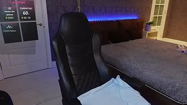 Freechat KittiLiza on StripChat