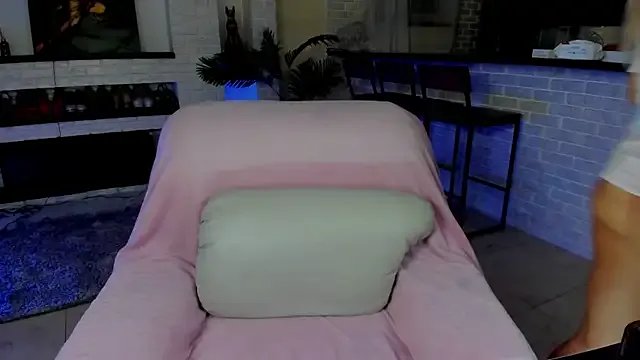 Freechat KittiLiza on StripChat