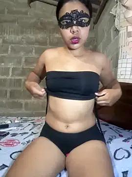 Freechat Kyra__Rose on StripChat