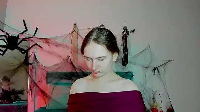 Freechat L1ittle_kitty_ on StripChat