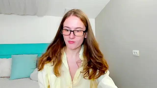 Freechat L1ittle_kitty_ on StripChat