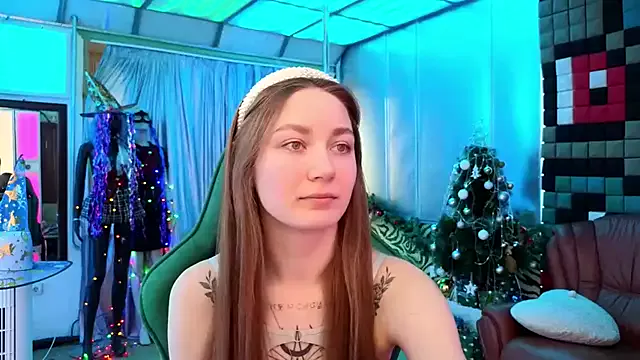 Offline LadyCandis on StripChat