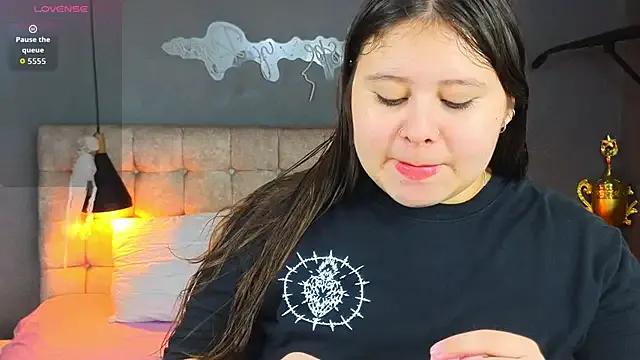 Freechat Laia_and_Aloby on StripChat