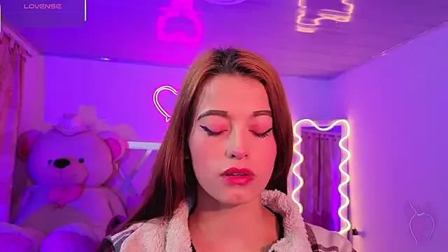 Freechat Laylafoxy_tay on StripChat