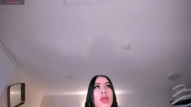 LeahLombardi_ — Split tits