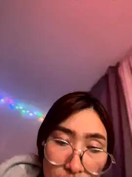 StripChat Lexxa_peach is Freechat Lexxa_peach — Naked * masturbation with oil * lush x 3