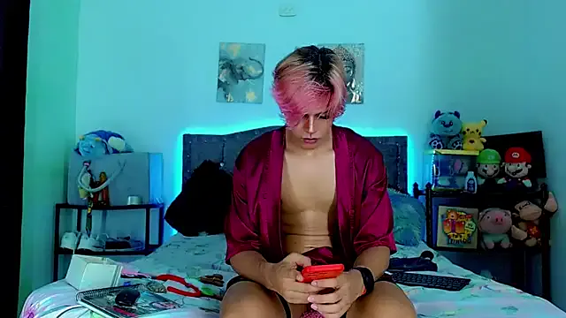 Offline Liamscott_ on StripChat