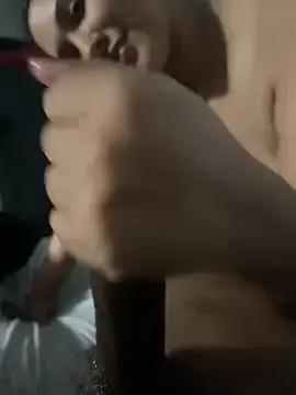 Freechat Lickplayofficial on StripChat