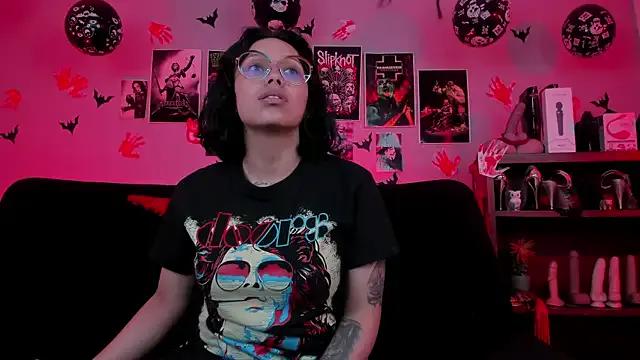 Private lilith-deveraux on StripChat