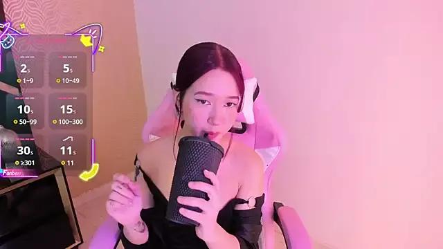 Freechat LilithCary on StripChat