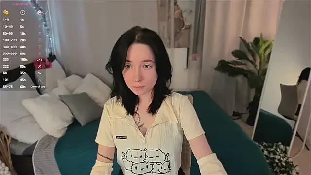 Private lilithlunna on StripChat