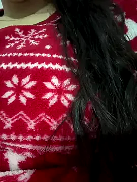 Lina-lolo model from StripChat