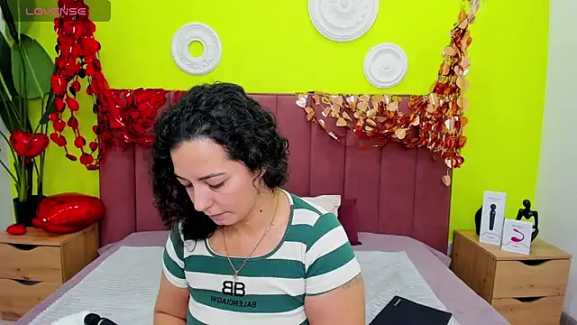 Linda_Insatiable model from sc