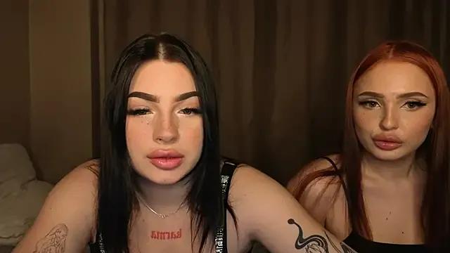 Freechat LisaAndDenis on StripChat