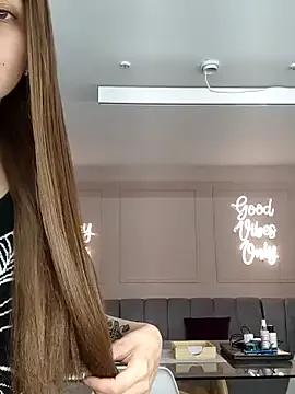 littlevalerie on StripChat