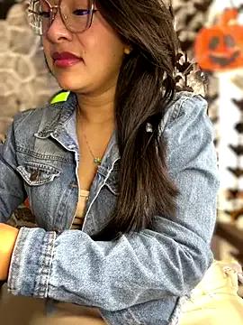 Freechat Liulee2 on StripChat