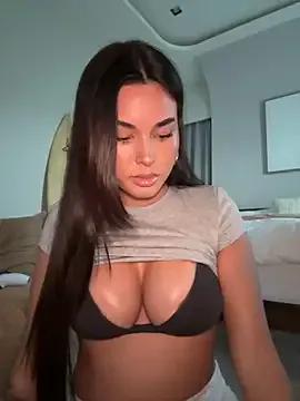 Lizhush_ on StripChat