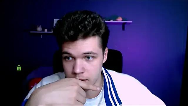 StripChat lucas_long_ is Group lucas_long_ — take off pants