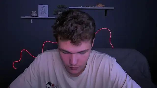 Freechat lucas_long_ on StripChat