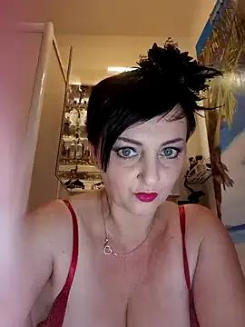 Freechat lucillabollente on StripChat