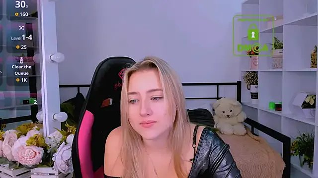 Freechat Lulu___Moon on StripChat