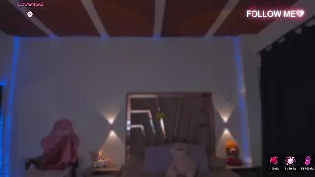 lunaarose — make me feel very wet