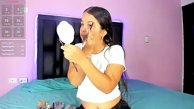 Freechat LunaWiill_ on StripChat