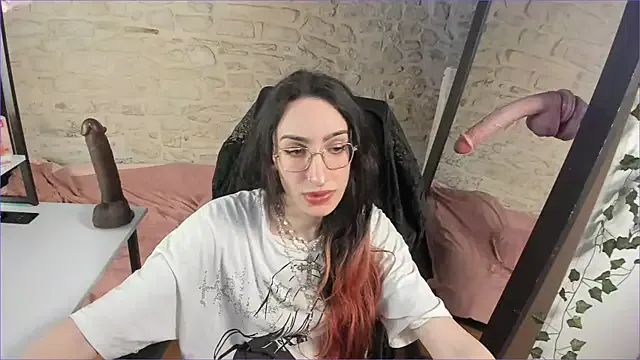 Mayala__ on StripChat