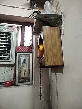 Freechat meenu_bhabhi547 on StripChat