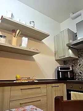 Freechat Melody73 on StripChat