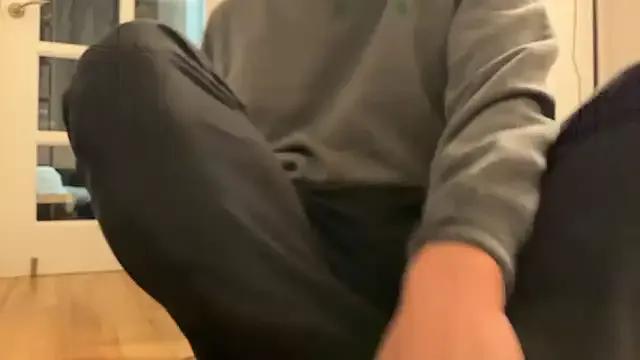 StripChat Men-esthe-Live is Freechat Men-esthe-Live — Freechat on StripChat