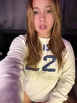 Freechat MerlyG on StripChat