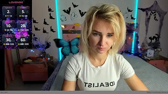 Freechat MeryMidnight on StripChat