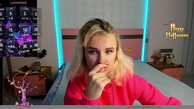 Freechat MeryMidnight on StripChat