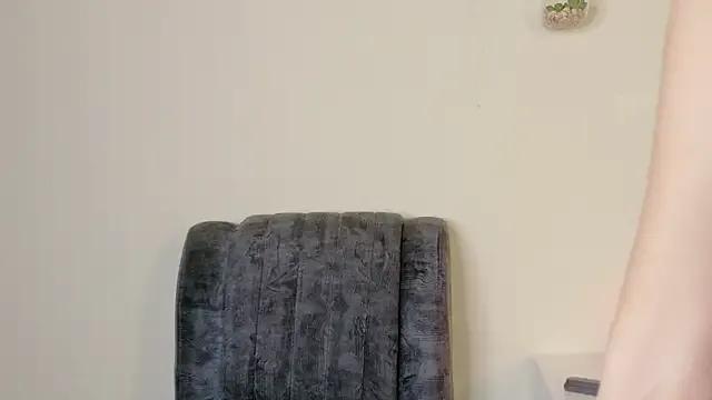 Freechat Mia_belmontt on StripChat